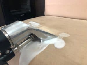 ניקוי ספות בהרצליה WeClean